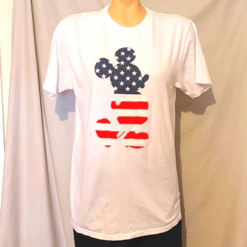 Disney Y2K Red, white, and blue Mickey Mouse tee